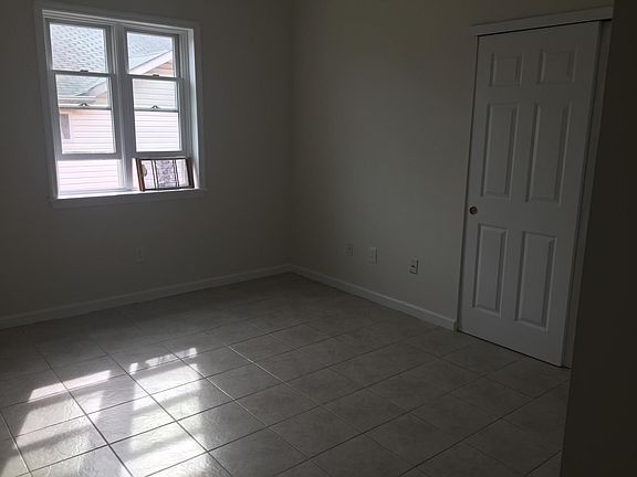 2nd image of 503 Mosely Ave Ste 2M