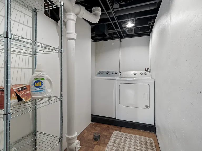 3601 Bridge Manor Dr — Photo 36