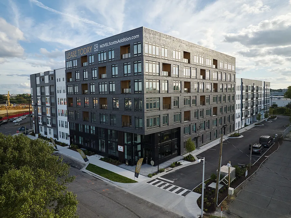 NOVEL Scott''s Addition - 2902 N Arthur Ashe Blvd