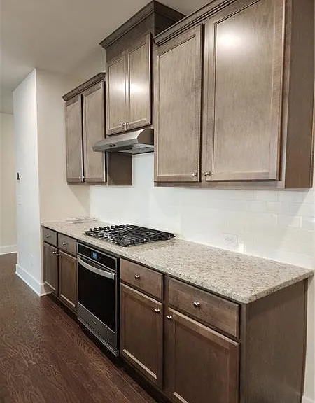 1242 Winterhaven Dr — Photo 14