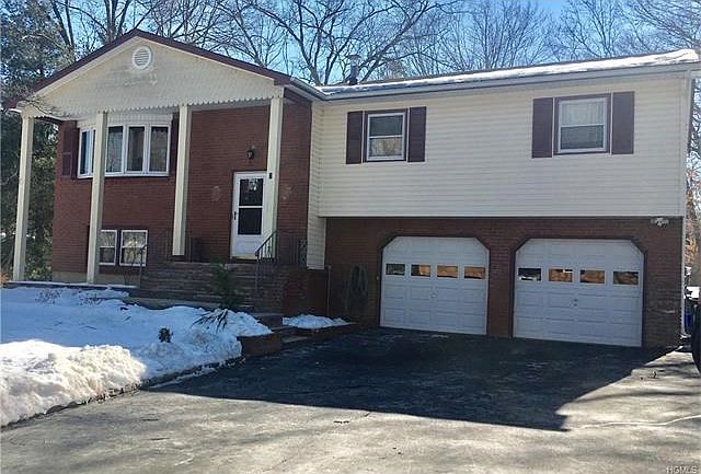 1st image of 7 Arrow Ln
