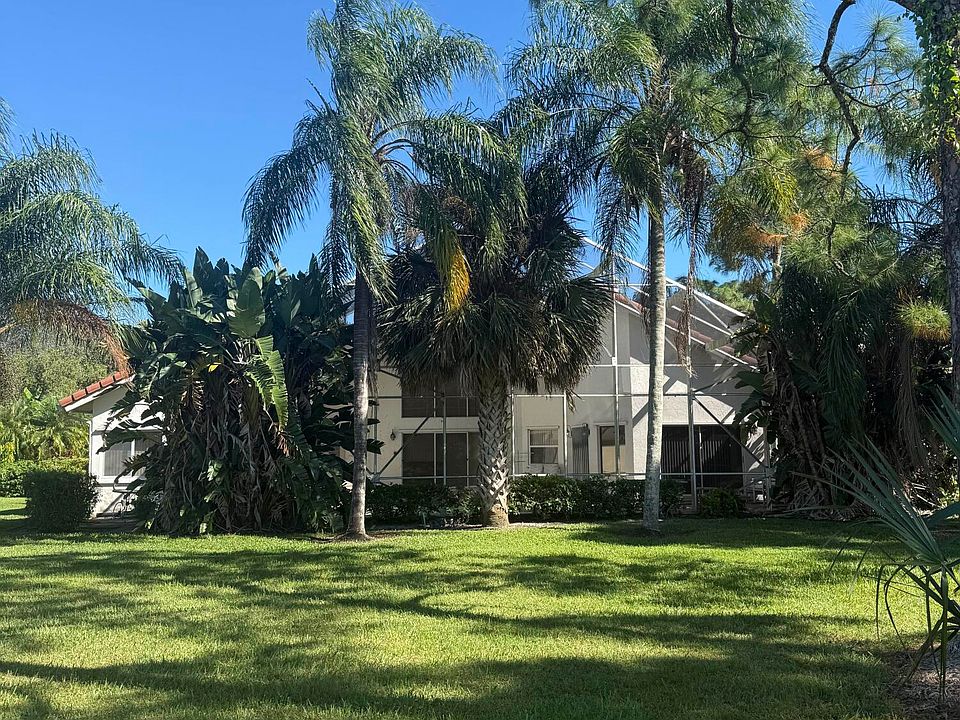 2nd image of 634 SW Palmettto Cove
