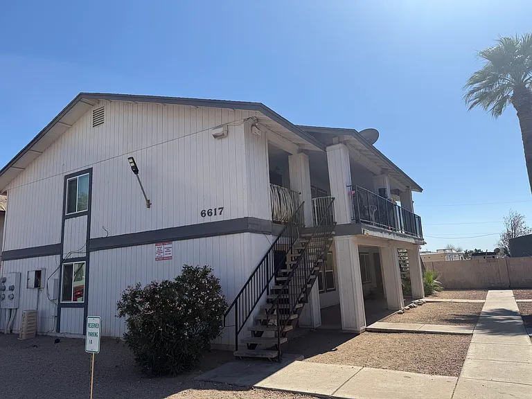 6617 W Ocotillo Rd #202 — Photo 2
