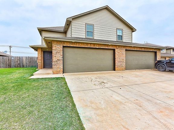 2nd image of 8811 SW 45th St