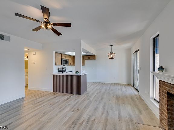 5th image of 4702 Obannon Dr APT A
