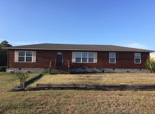 610 Robin Dr, Cushing, OK 74023
