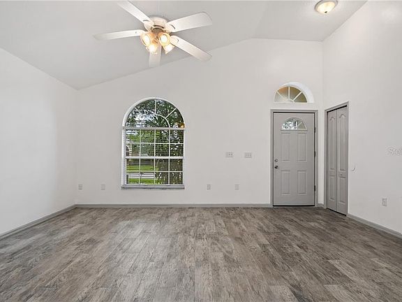 3rd image of 836 Jadestone Cir