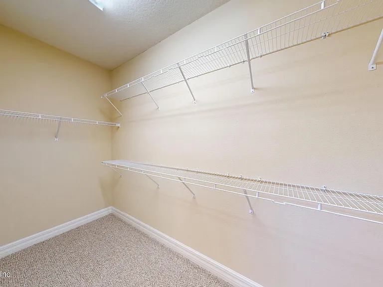 29 Lakefront Ln — Photo 23