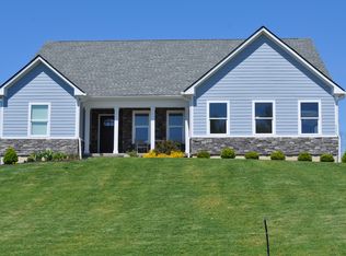 2098 Estates Ct, Springboro, OH 45066