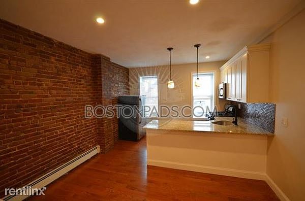2nd image of 345 Sumner St