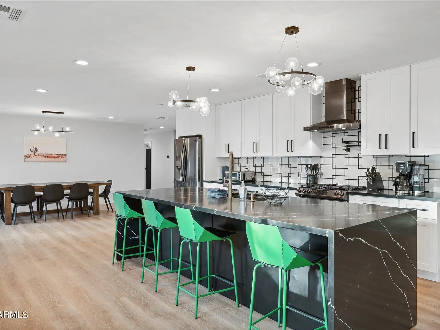 4 bed, 3.0 bath, 2553 sqft, $6,500 — Photo 4