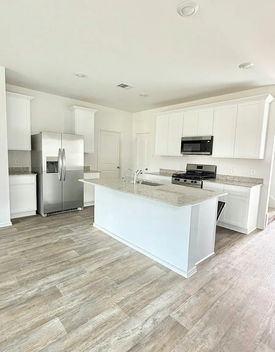 31218 Harp Rdg Dr — Photo 2