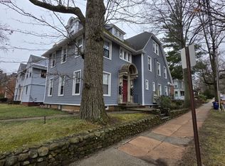512 Whitney Ave #1C, New Haven, CT 06511