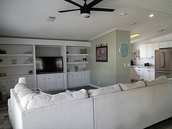 4th image of 9927 Cypress Lakes Dr #378