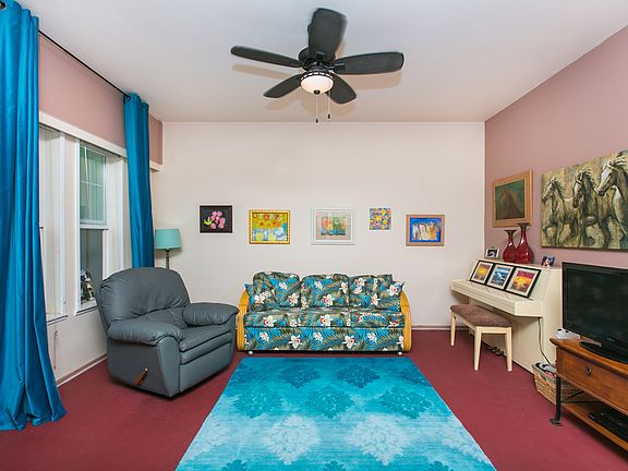 5th image of 92-1078 Olani St APT 2