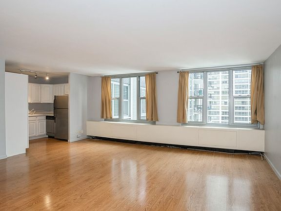2nd image of 400 E Randolph St APT 3022