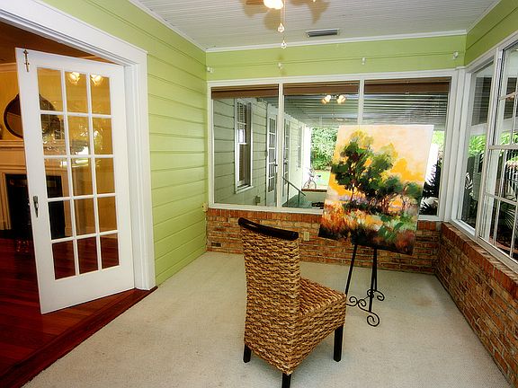 3rd image of 2911 W Wallcraft Ave
