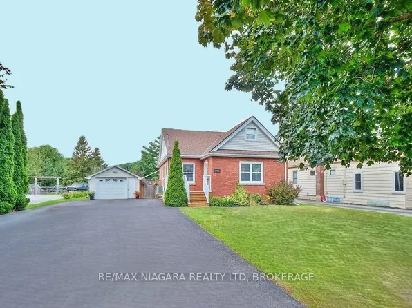 5667 Montrose Rd, Niagara Falls, ON L2H 1K9