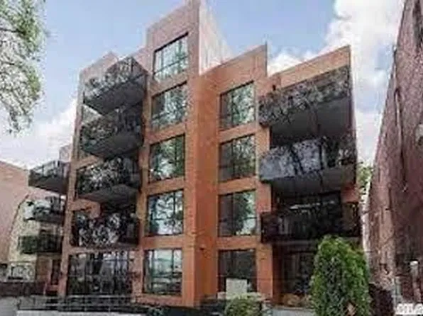 4312 214th Pl APT 4C, Bayside, NY 11361