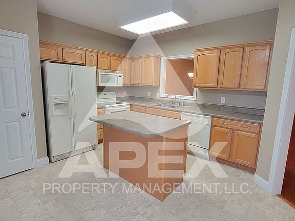 5th image of 4118 Cletus Way
