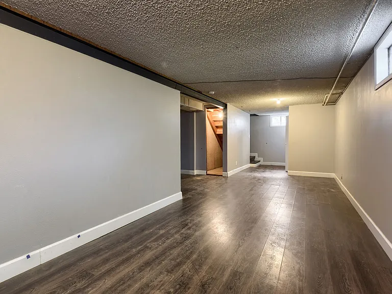 3006 Hudson St — Photo 7