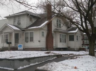 1031 Kearney St, Manhattan, KS 66502