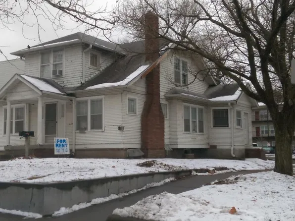 1031 Kearney St, Manhattan, KS 66502