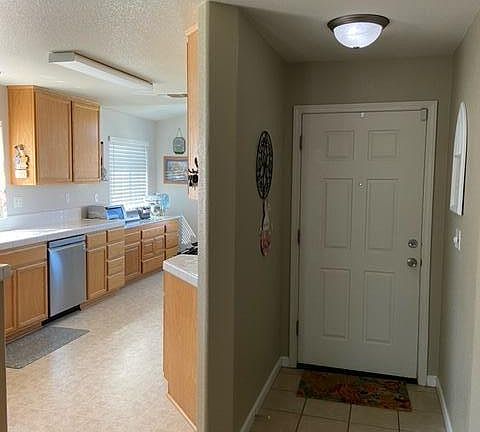 5th image of 750 Santa Ana Ct