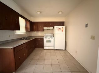 71 W Warwick Ave APT 2, West Warwick, RI 02893