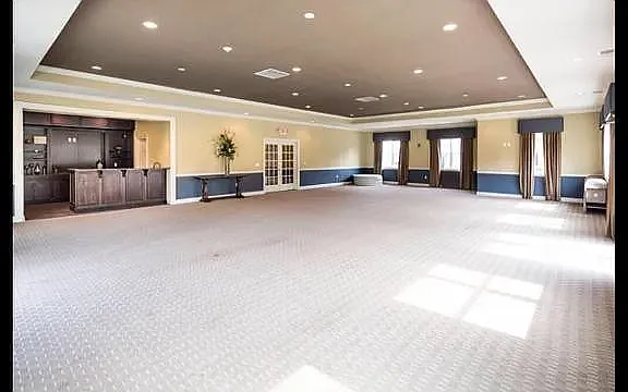 Club House1