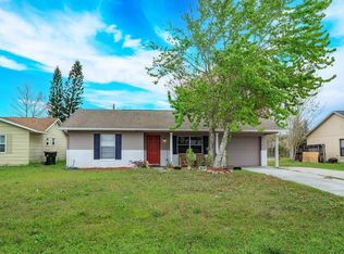 711 Montana Ave, Saint Cloud, FL 34769