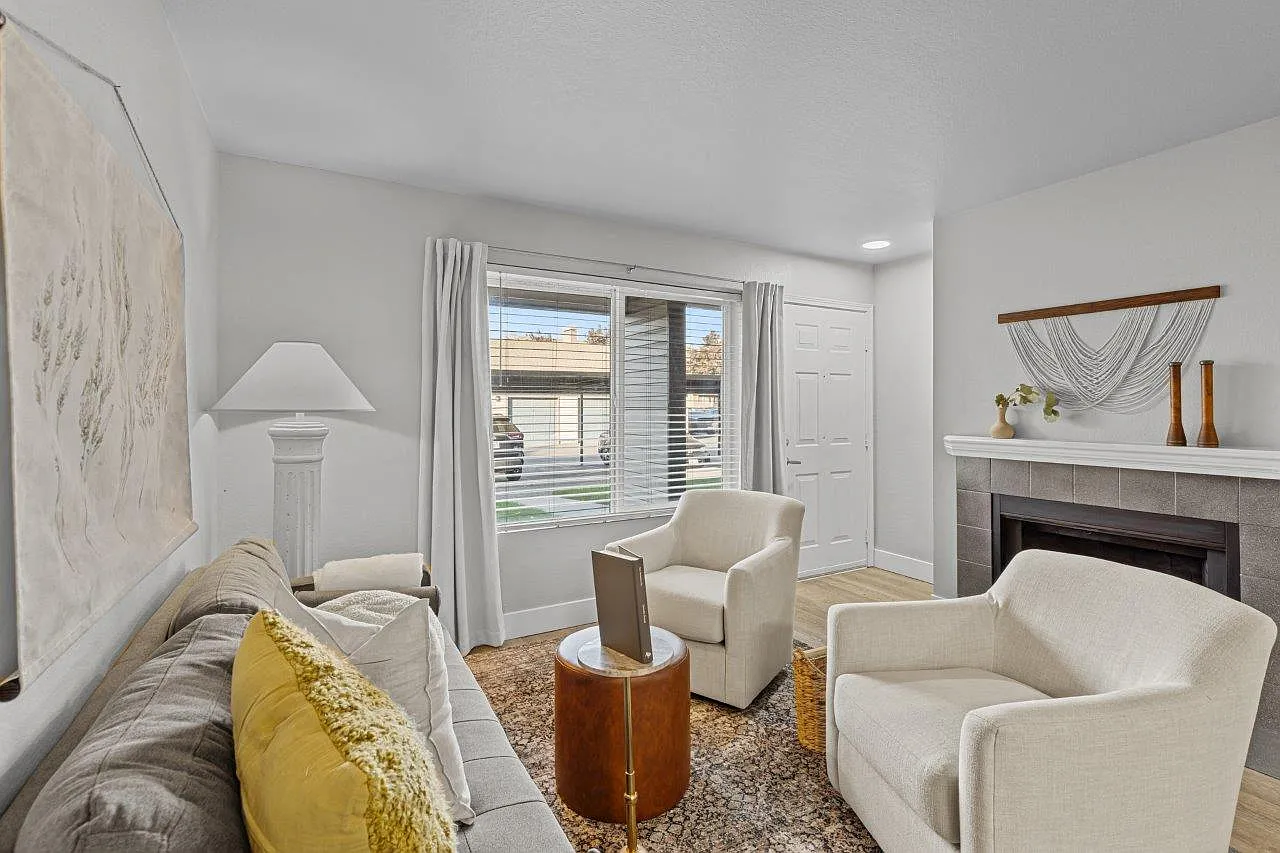 Riverpointe — Photo 2