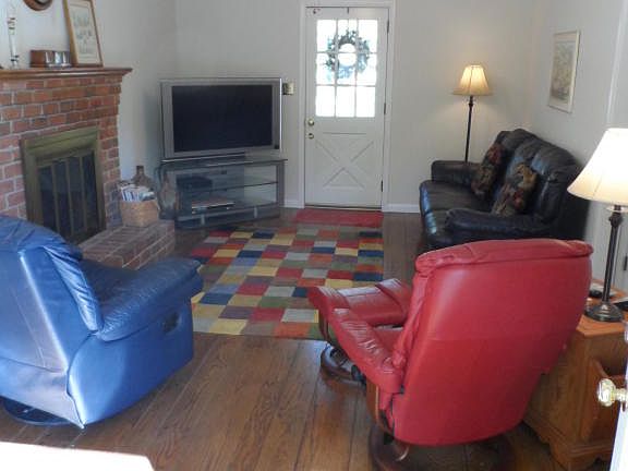 5th image of 4038 Chaparral Dr