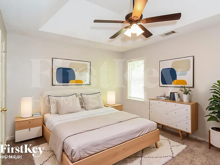 38 Michael Ct — Photo 9