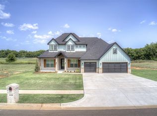 690 Venetian Ave, Piedmont, OK 73078