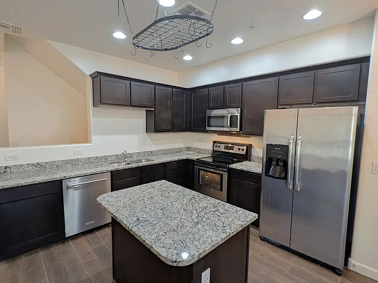 240 W Juniper Ave #1124 — Photo 8