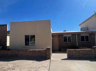 866 Barandal Dr, El Paso, TX 79907