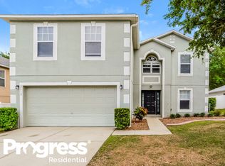 2412 Tealwood Cir, Tavares, FL 32778