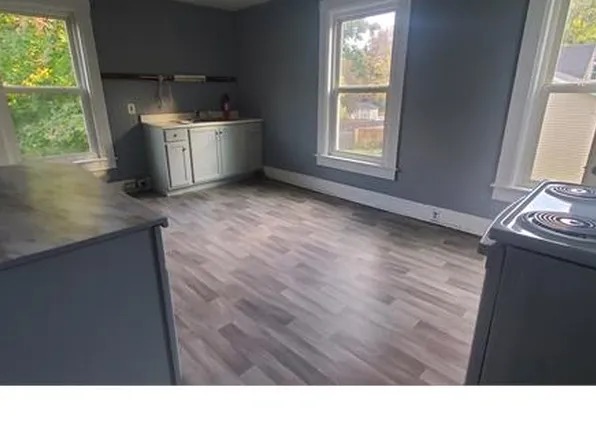 73 Pleasant St, Orange, MA