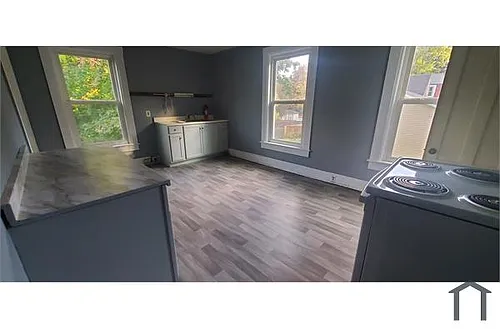 73 Pleasant St #2R Photo 1