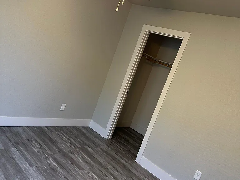 1460 Ogallala St — Photo 7