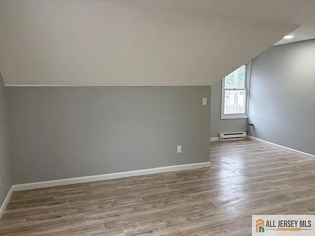 65 W Stearns St — Photo 18