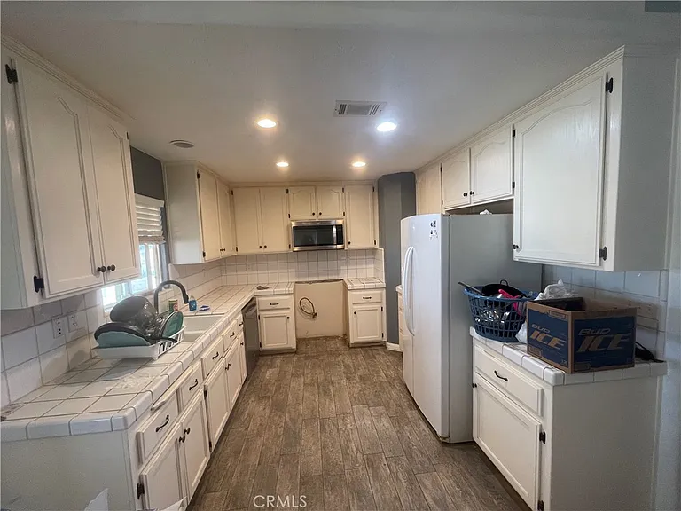 11164 White Rd — Photo 12