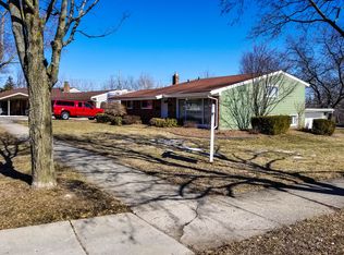 772 Byron Ct, Milford, MI 48381