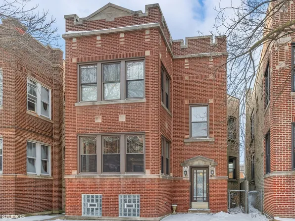 3648 N Claremont Ave, Chicago, IL 60618