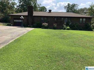 102 Midway Dr, Bessemer, AL 35023
