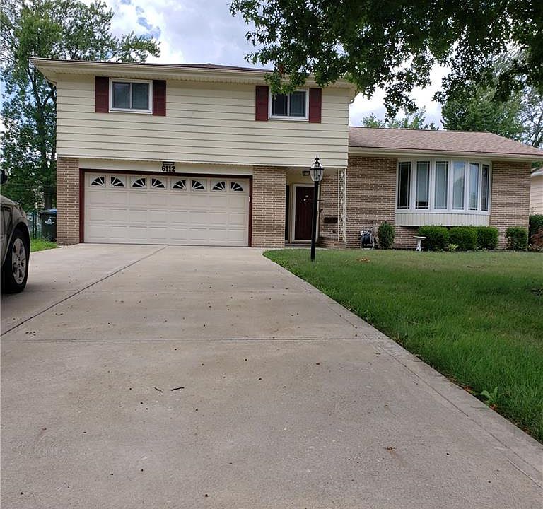 1st image of 6112 Park Ridge Dr