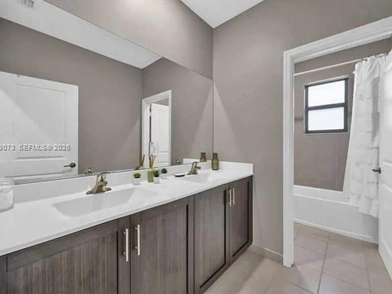 24970 SW 108th Ave #24970 — Photo 9