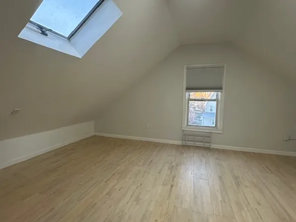 65 Meadow St Floor 3, Norwalk, CT 06854
