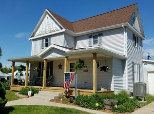 111 N Elm St, Plainview, NE 68769